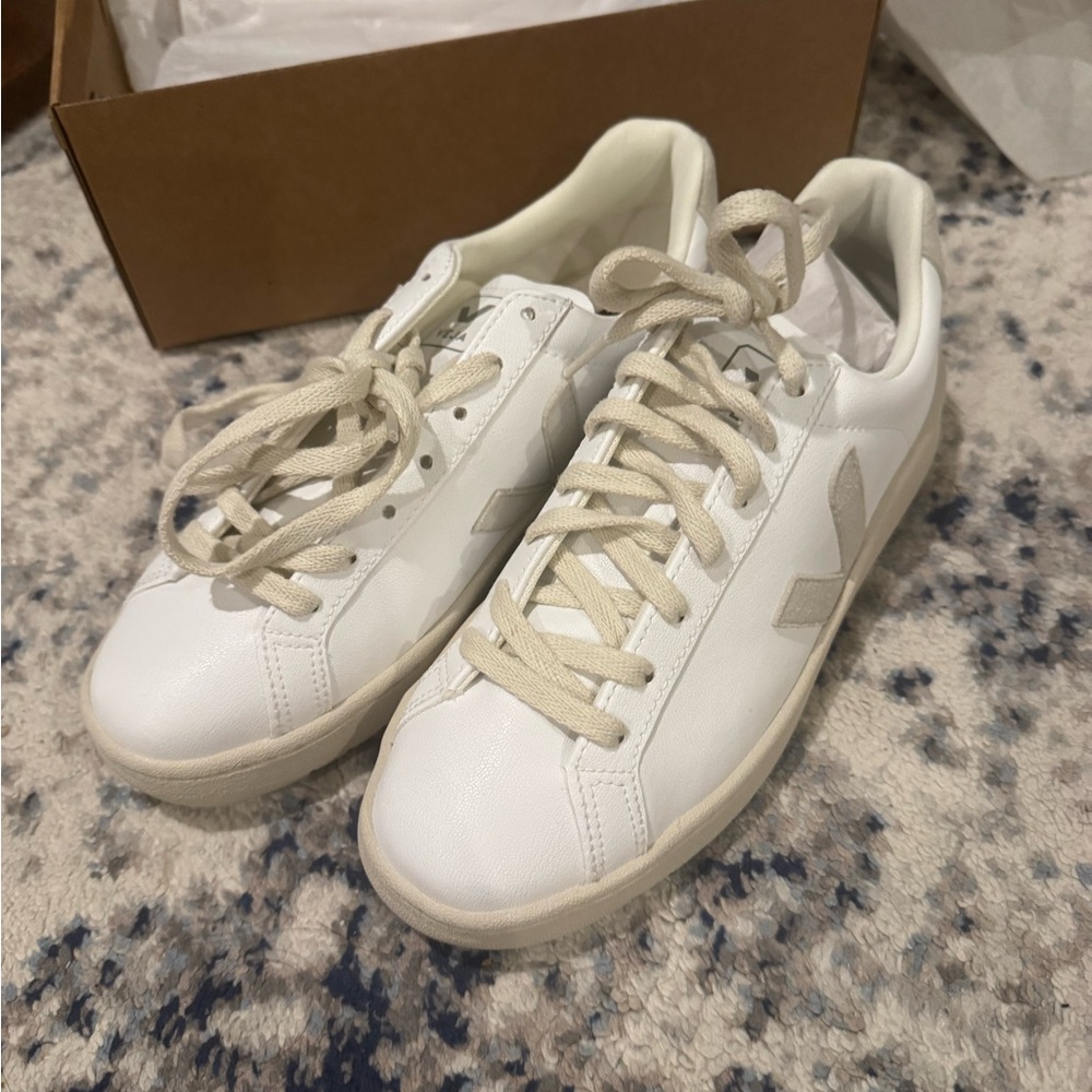 *Brand New* Veja White and Natural Sneakers